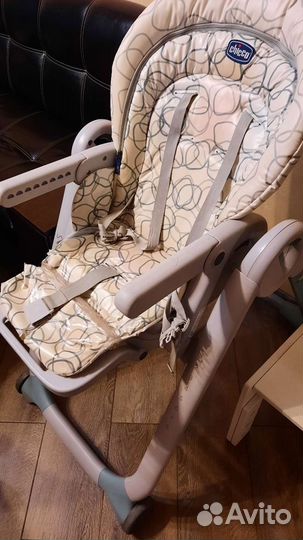 Стульчик для кормления chicco