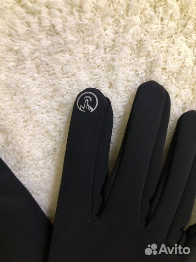 Перчатки The North Face