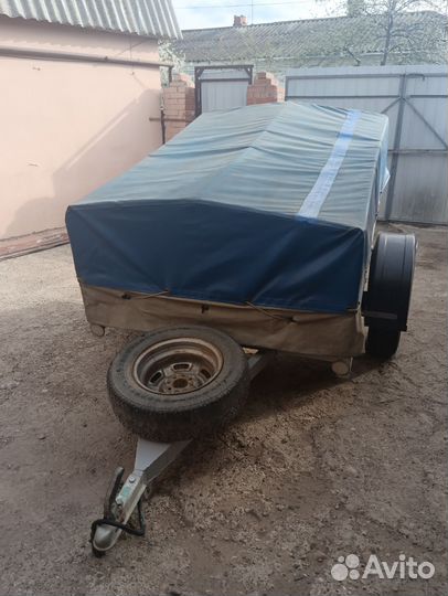 Прицеп на легковой автомобиль