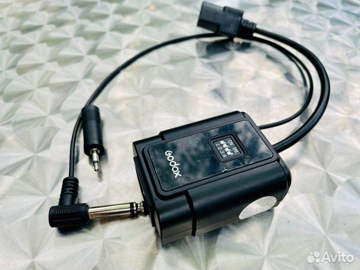 Радиосинхронизатор Godox DMR-16 приемник