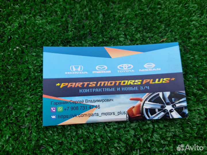 Кулак поворотный правый Ниссан Максима А33