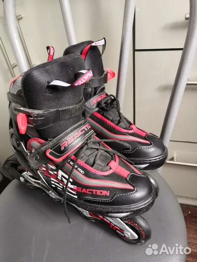 Роликовые коньки