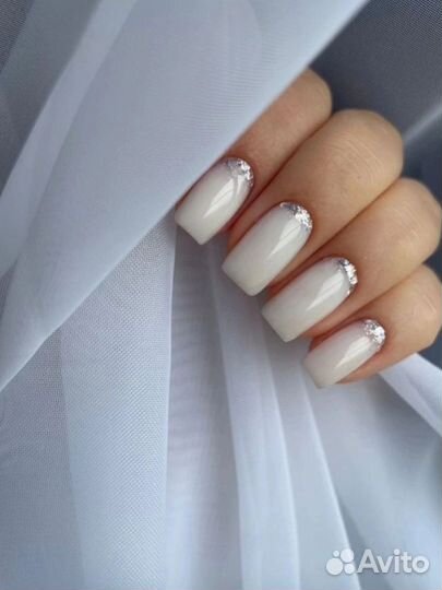 Мастер маникюра