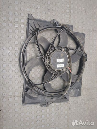 Вентилятор радиатора BMW 3 E90, E91, E92, E93, 200
