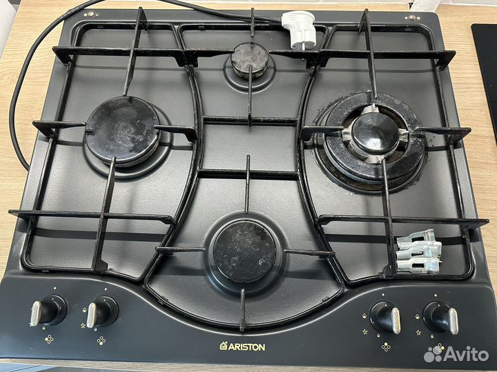 Варочная панель Ariston ph640mst