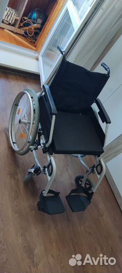Коляска инвалидная Ortonica складная алюминиевая