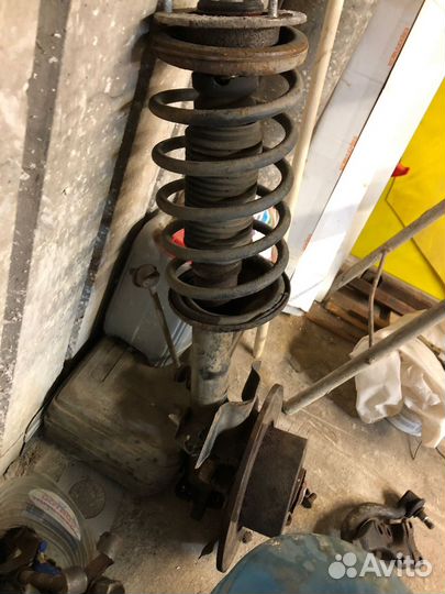 Стойка амортизатора bmw e 34