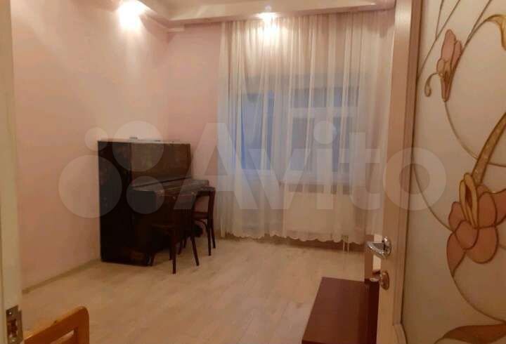 Дом 320 м² на участке 6 сот.