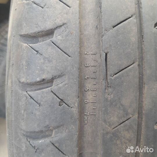 Viatti Strada Asimmetrico 205/55 R16 95V