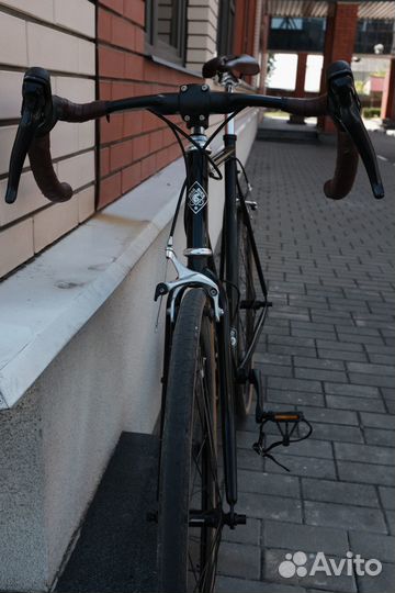 Шоссейный велосипед BearBike на Sora R3000