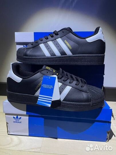 Adidas Superstar