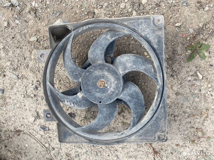 Вентилятор радиатора LADA Kalina седан 1.6 2007