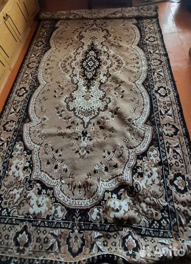 Ковер шерстяной