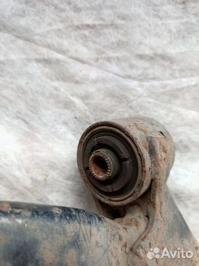 Рычаг передний левый Kia Spectra