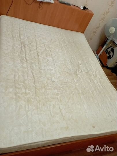Матрас 160х200 б/у