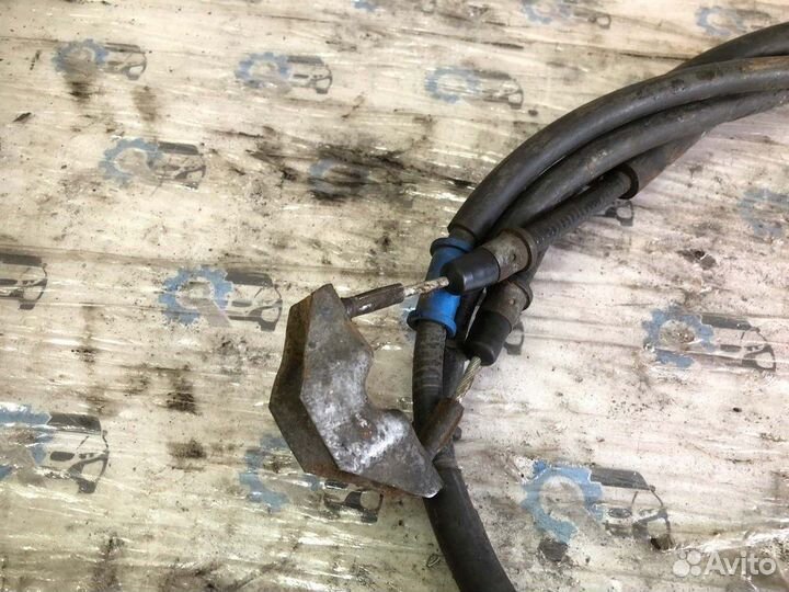 Трос ручника задний Opel Astra Gtc H Z16XEP 2007
