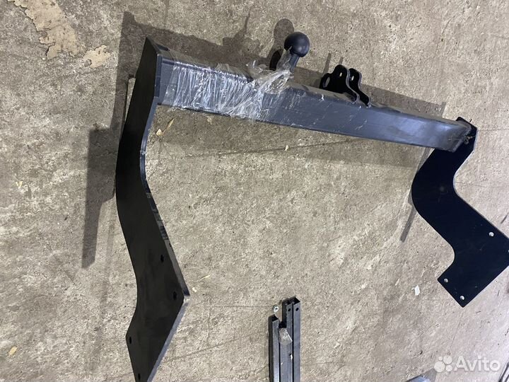 Фаркоп для Киа К2900 (Kia) со склада. В наличии