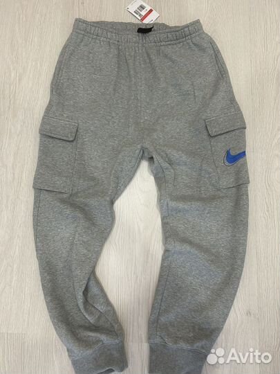 Спортивные штаны Nike swoosh