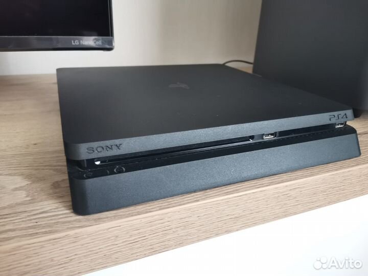 Sony playstation 4
