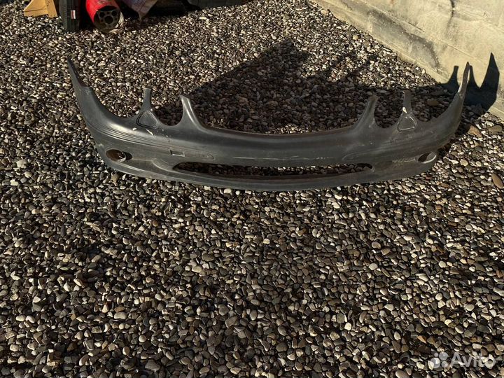 Бампер передний Мерседес 211 AMG 6.3