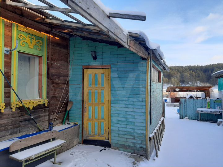 Дом 16,1 м² на участке 12 га