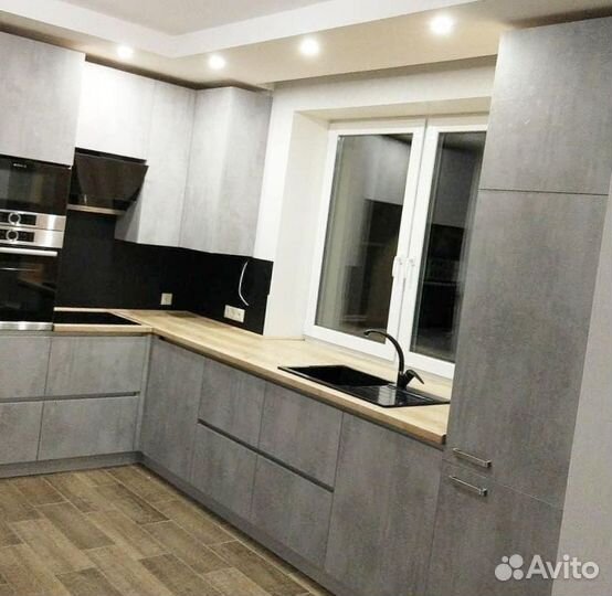 Кухня новая