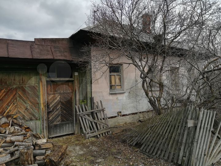 Дом 31,8 м² на участке 4 сот.