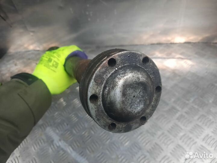 Карданный вал передний Cadillac SRX 1