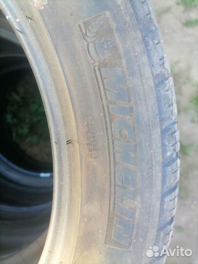 Michelin TRX 235/55 R20