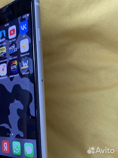 iPhone se 2020 128gb