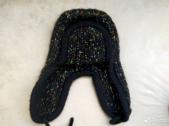 Шапка и ворот