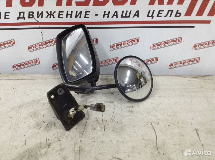 Зеркало Nissan Vanette (SS28) 1997 г в