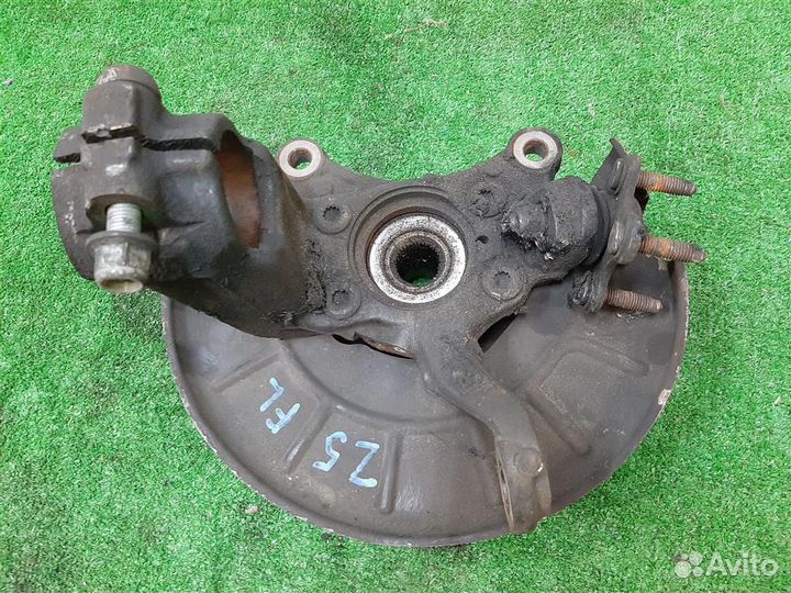 Кулак передний левый volkswagen Touran (1T1) 2005