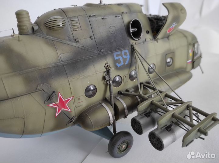 Модель 1/35 вертолёт ми-8мт ссср/россия