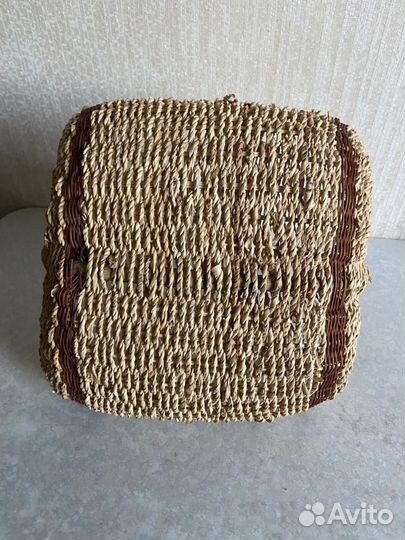 Корзина плетеная