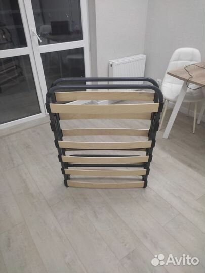 Раскладушка с матрасом