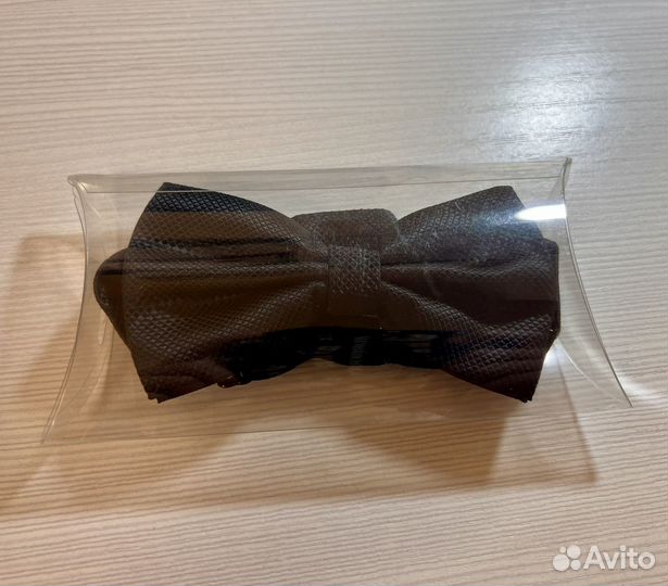 Бабочка черная мужская