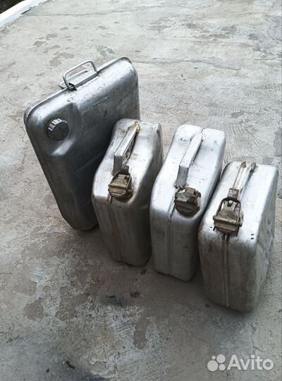 Канистры металлические 20 литров, алюминиевые 20л