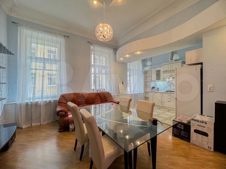 3-к. квартира, 110 м², 3/5 эт.