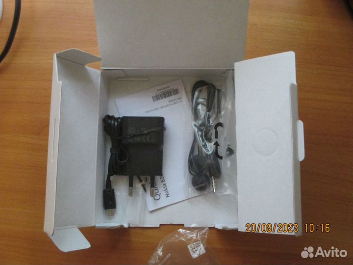 Мобильный телефон Nokia 6300