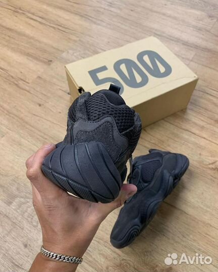 Кроссовки Adidas Yeezy 500