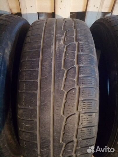 Nokian Tyres V 265/65 R17