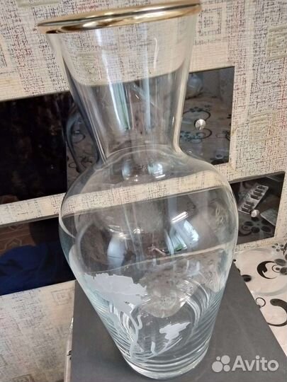 Напольная ваза