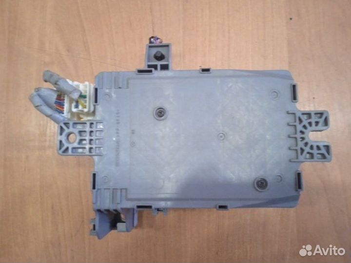 Монтажный блок (Блок управления, предохранителей