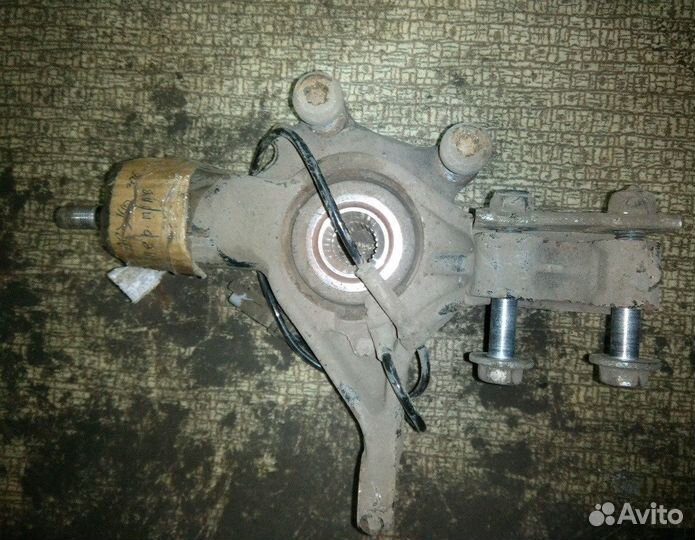 Кулак ступица Пежо 308