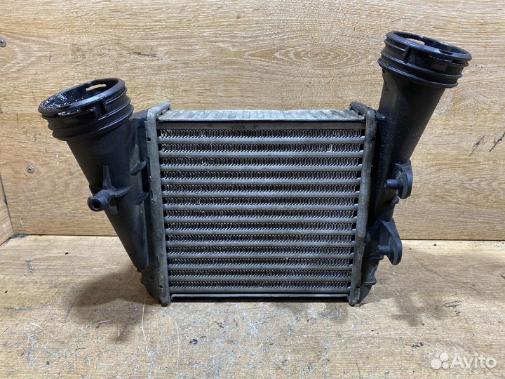 Интеркулер Skoda Superb 1 2,5 128473