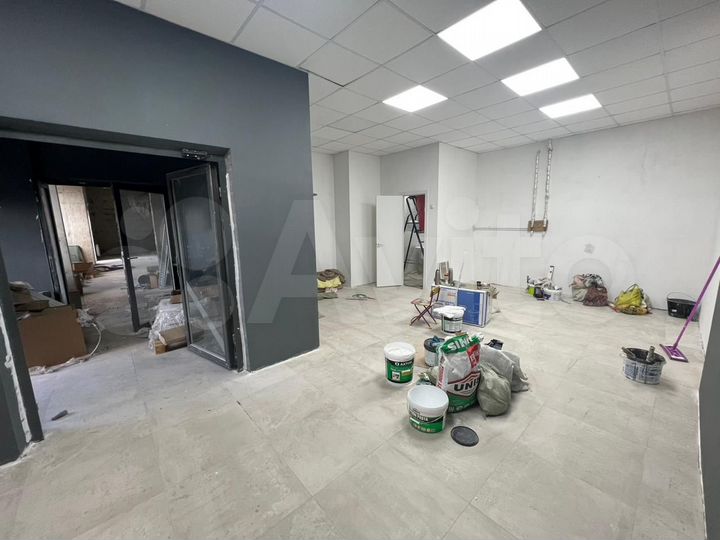 Торговая площадь в прикассовой зоне, 30 м²