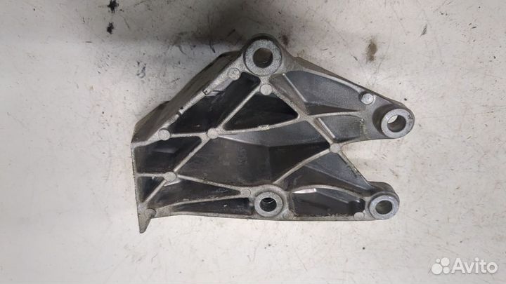 Кронштейн двигателя BMW 3 G20, G21 2018, 2022