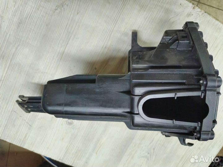 Корпус блока предохранителей BMW X3 F25 N47