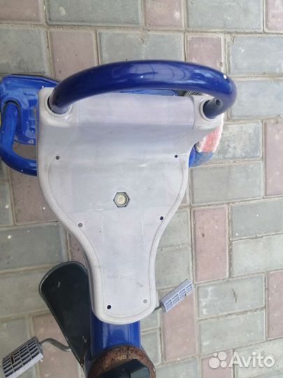 Детский трехколесный велосипед